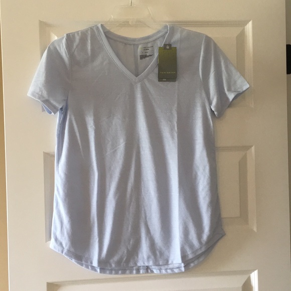 3 NWT TEK Gear Dry TEK Shirts! - Picture 4 of 7